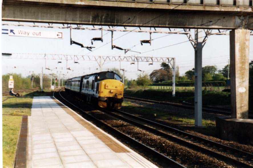 Class 37420 at Norton Bridge