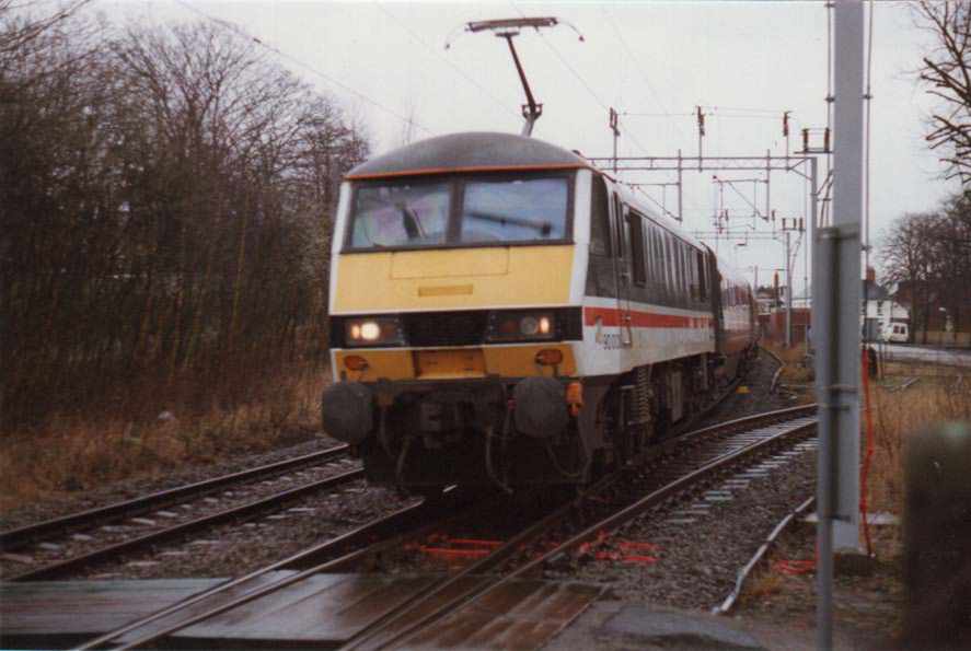 Class 90 at Stone